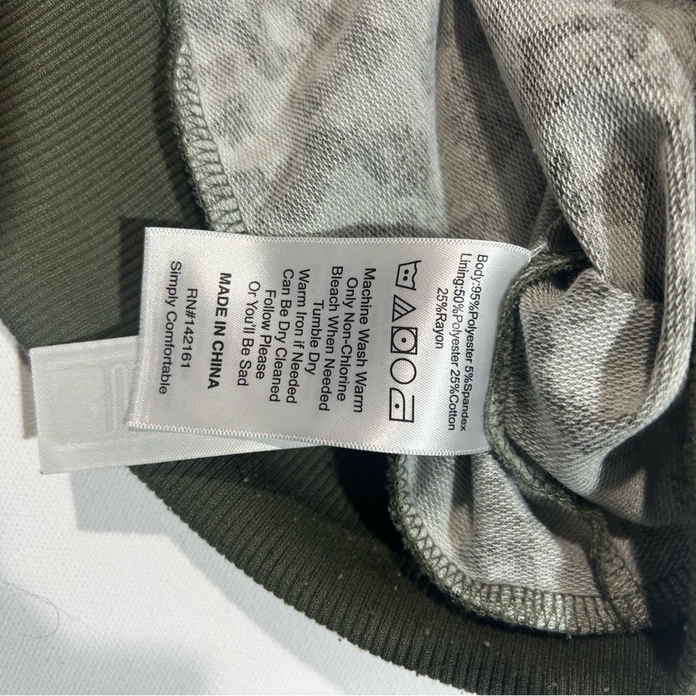 Lularoe Large Cozy Leopard Print Zip-Up Hoodie - Picture 6 of 6